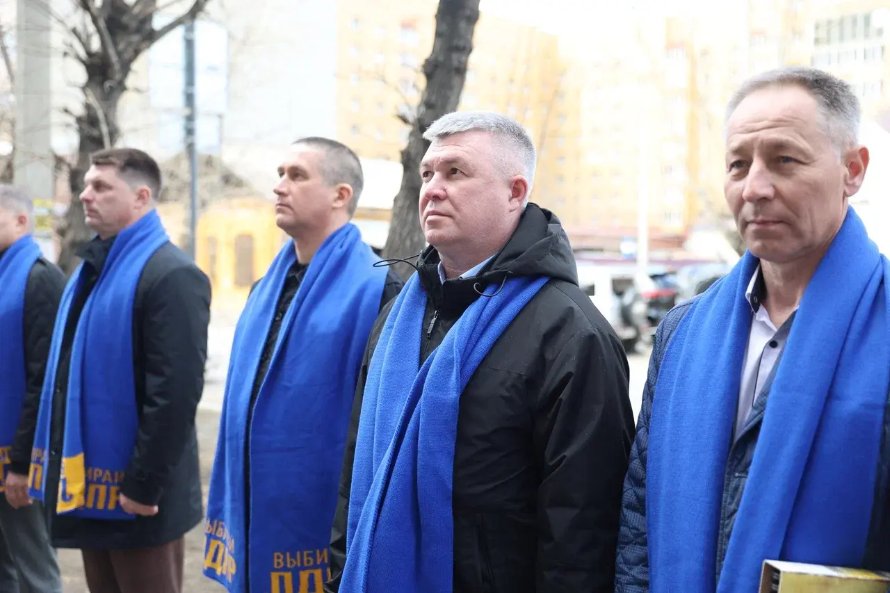 Торжественная церемония открытия мемориальной доски Владимиру Жириновскому прошла в Чите